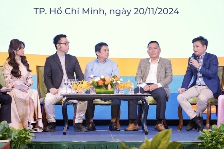 Sự thật hàng hóa từ nước ngoài về Việt Nam chỉ trong 24 giờ 2 thuong mai dien tu 2 20533680 1732156045224 1732156045515122379011