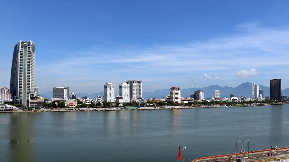 da_nang_duoc_thi_diem_mot_so_co_che_chinh_sach_dac_thu_ve_dau_tu_phat_trien_vi_mach_ban_dan_tri_tue_nhan_tao_20240716114031.jpg