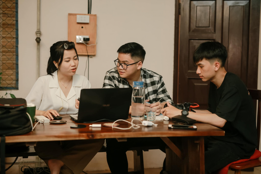 Cuộc chạy đua với AI của lao động thế hệ Z