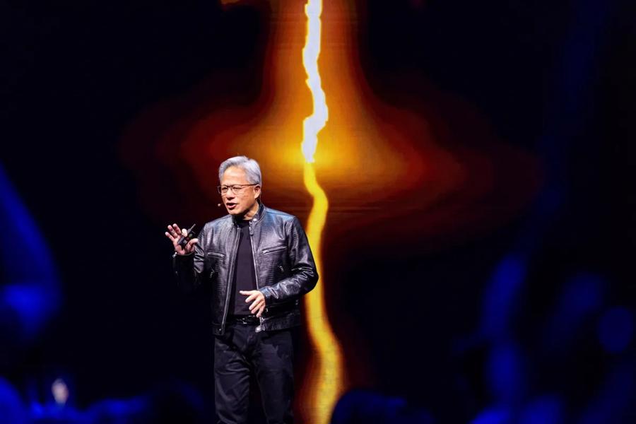 Những điều cần biết tại triển lãm công nghệ lớn nhất châu Á Computex 2025 2 Jensen Huang, CEO Nvidia. Ảnh: Bloomberg