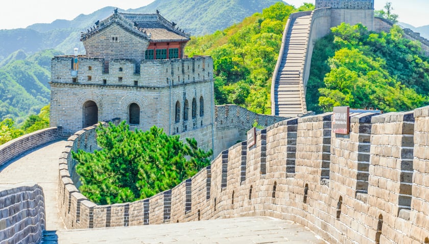 Công nghệ AI và drone "chắp cánh" cho du lịch bền vững tại Vạn Lý Trường Thành 6 Sự xuất hiện của công nghệ AI và drone hỗ trợ phát triển du lịch tại đây rất nhiều