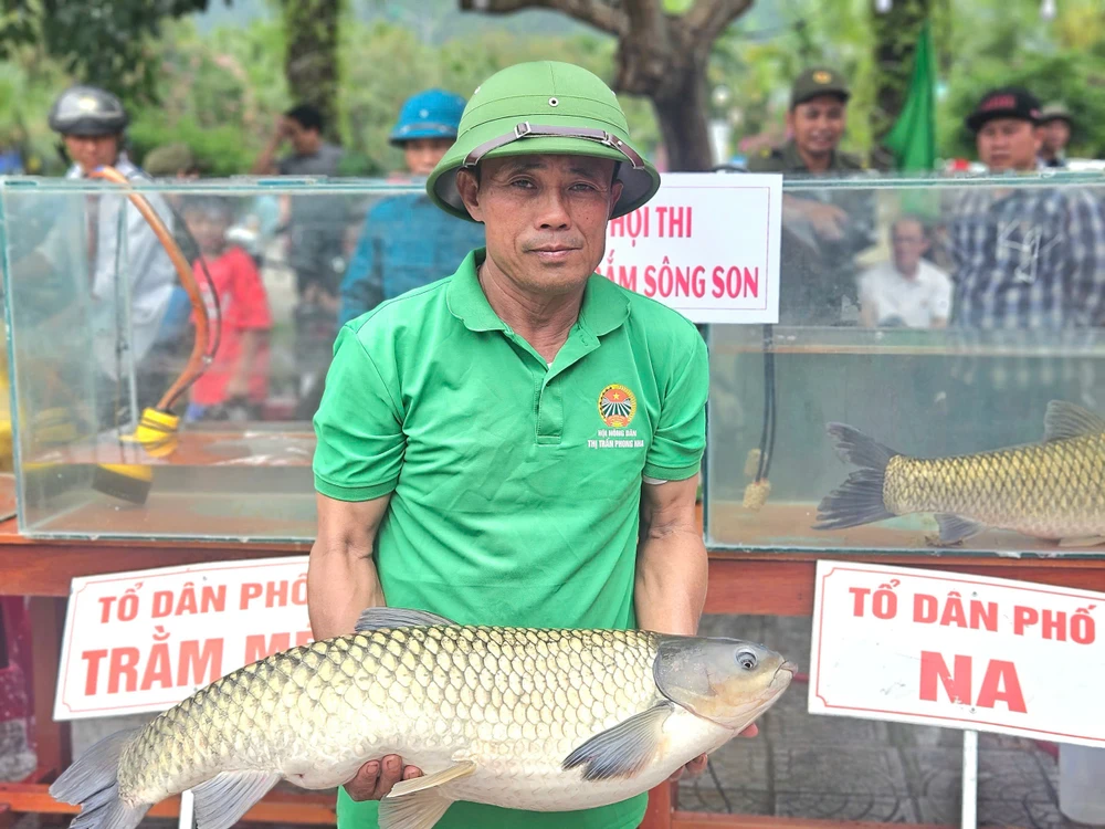 Làng nghề cá trắm sông Son có hàng chục năm nuôi cá 1000058502.jpg