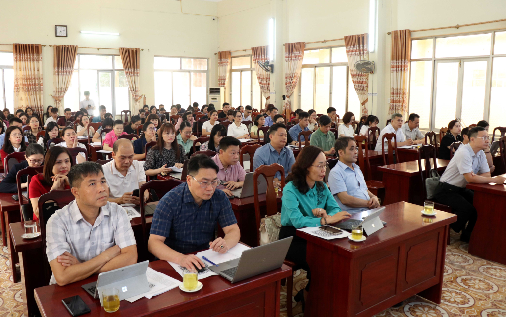 Tập huấn, bồi dưỡng về chuyển đổi số, trí tuệ nhân tạo (AI), bệnh án điện tử 1 136756 tap huan 17443013