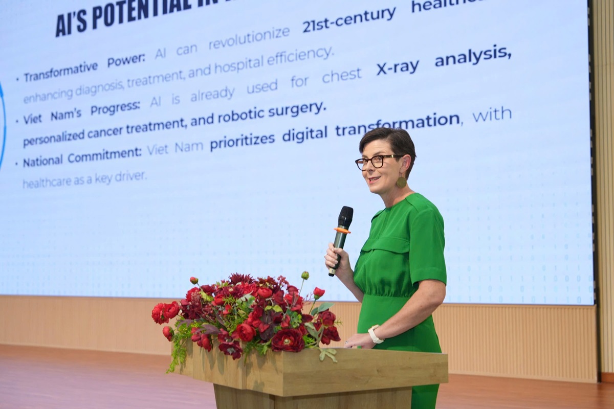 Đẩy mạnh ứng dụng AI - động lực then chốt xây dựng hệ thống y tế thông minh 2 TS. Angela Pratt, Trưởng Đại diện Văn phòng Tổ chức Y tế Thế giới tại Việt Nam. Ảnh: TGS