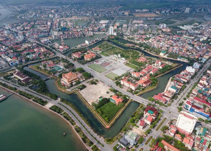 Bố trí tàu cho công chức đi làm chặng Quảng Trị - Quảng Bình 1 Thành phố Đồng Hới (Quảng Bình). Ảnh: Hoàng Táo