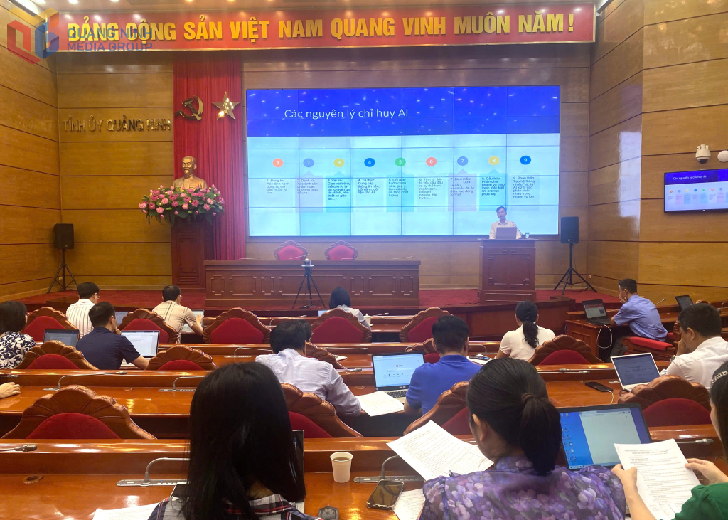Văn phòng Tỉnh ủy tập huấn kỹ năng sử dụng AI 1 2350111 wtm 811c60ee26b54ab0f9d69f0c1a265abc