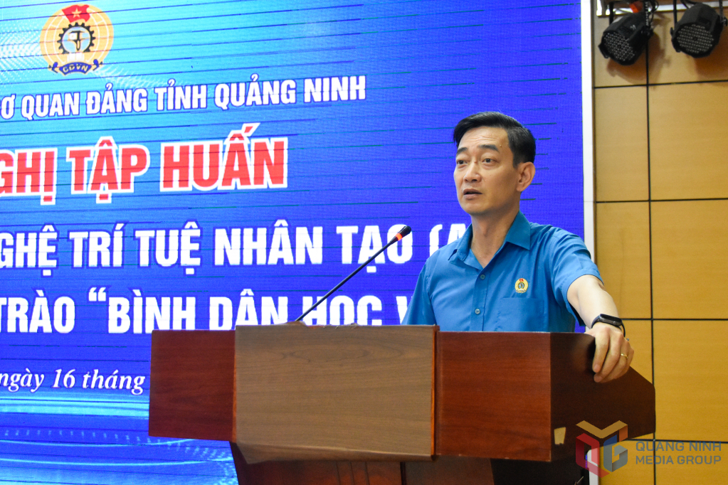 Công đoàn các cơ quan Đảng tỉnh tập huấn ứng dụng công nghệ AI 2 2353067 wtm 399171eb596789303af61970d25dfea8