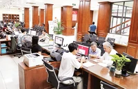 Sóc Trăng tổ chức Hội nghị tập huấn Chuyển đổi số và trí tuệ nhân tạo 2 Cơ sở vật chất tại Trung tâm Hành chính tỉnh Hà Nam được đầu tư đồng bộ để phục vụ nhân dân, các đơn vị, doanh nghiệp.