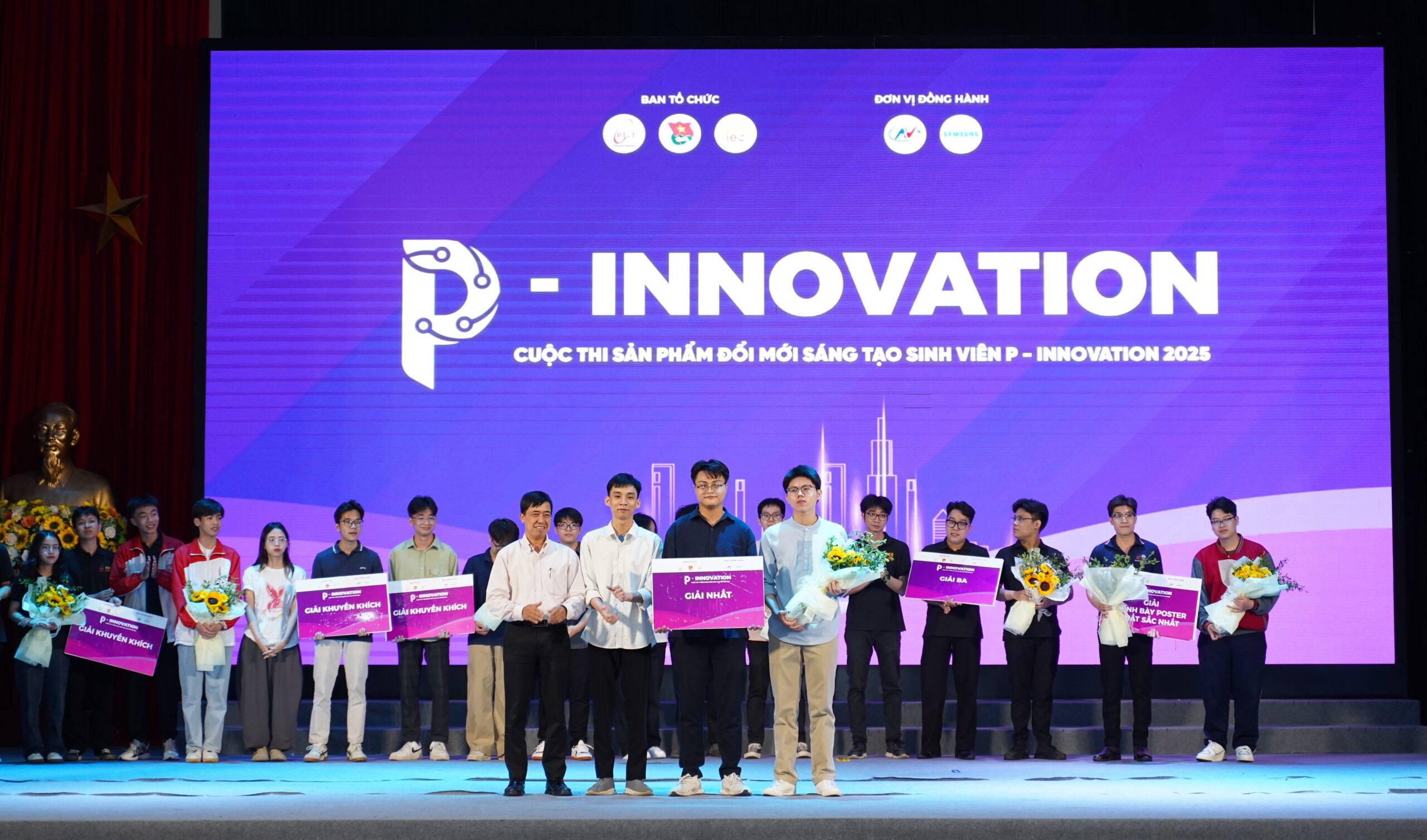 Nền tảng cung cấp kiến thức về giáo dục giới tính và sức khỏe, ứng dụng AI và Gamification – Học viện Công nghệ Bưu Chính Viễn Thông – PTIT 1 TS. Nguyễn Trung Kiên, Phó Giám đốc Học viện trao giải Nhất cho đội Cogen