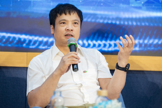 'Kỹ sư thời chuyển đổi số cần hiểu luật, biết quản trị' 2 Ông Nguyễn Văn Khoa - Tổng giám đốc FPT. Ảnh: FPT