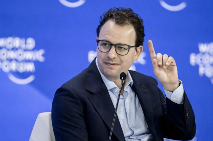 'AI có thể đẩy tỷ lệ thất nghiệp ở Mỹ lên 20%' 1 CEO Anthropic, Dario Amodei. Ảnh: TechXplore