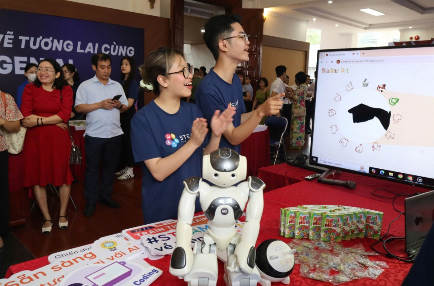 Khơi dậy đam mê công nghệ trong giới trẻ tại Ngày hội trí tuệ nhân tạo ở Điện Biên 4 Ảnh màn hình 2025-05-06 lúc 17.00.33