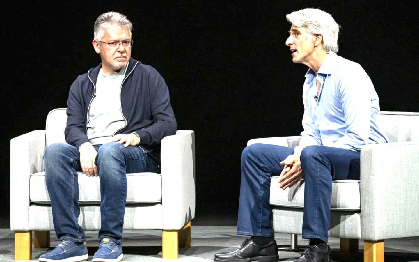 Giám đốc AI của Anthropic và Giám đốc Kỹ thuật phần mềm tại Apple (Nguồn: Internet)