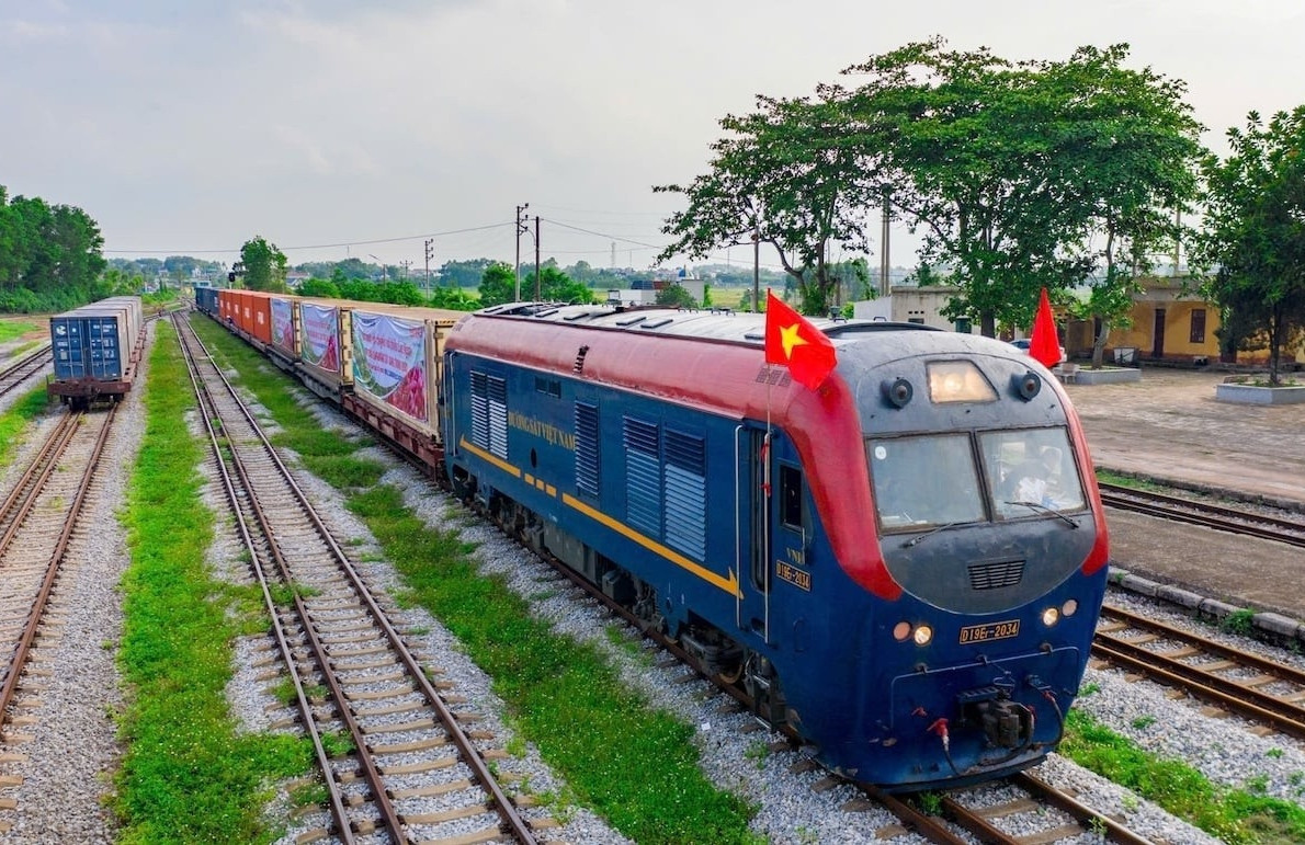 bac ninh thong nhat huong tuyen chinh cua duong sat lao cai ha noi hai phong 71833
