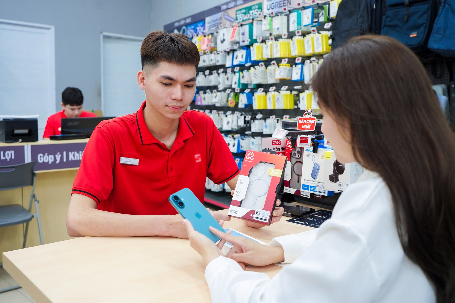 Thuế quan sẽ khiến giá iPhone 17 tăng cao, có nên mua iPhone 16 ngay bây giờ? 7 chon mua cac mau iphone 16 xuong tien the nao cho phu hop 72237