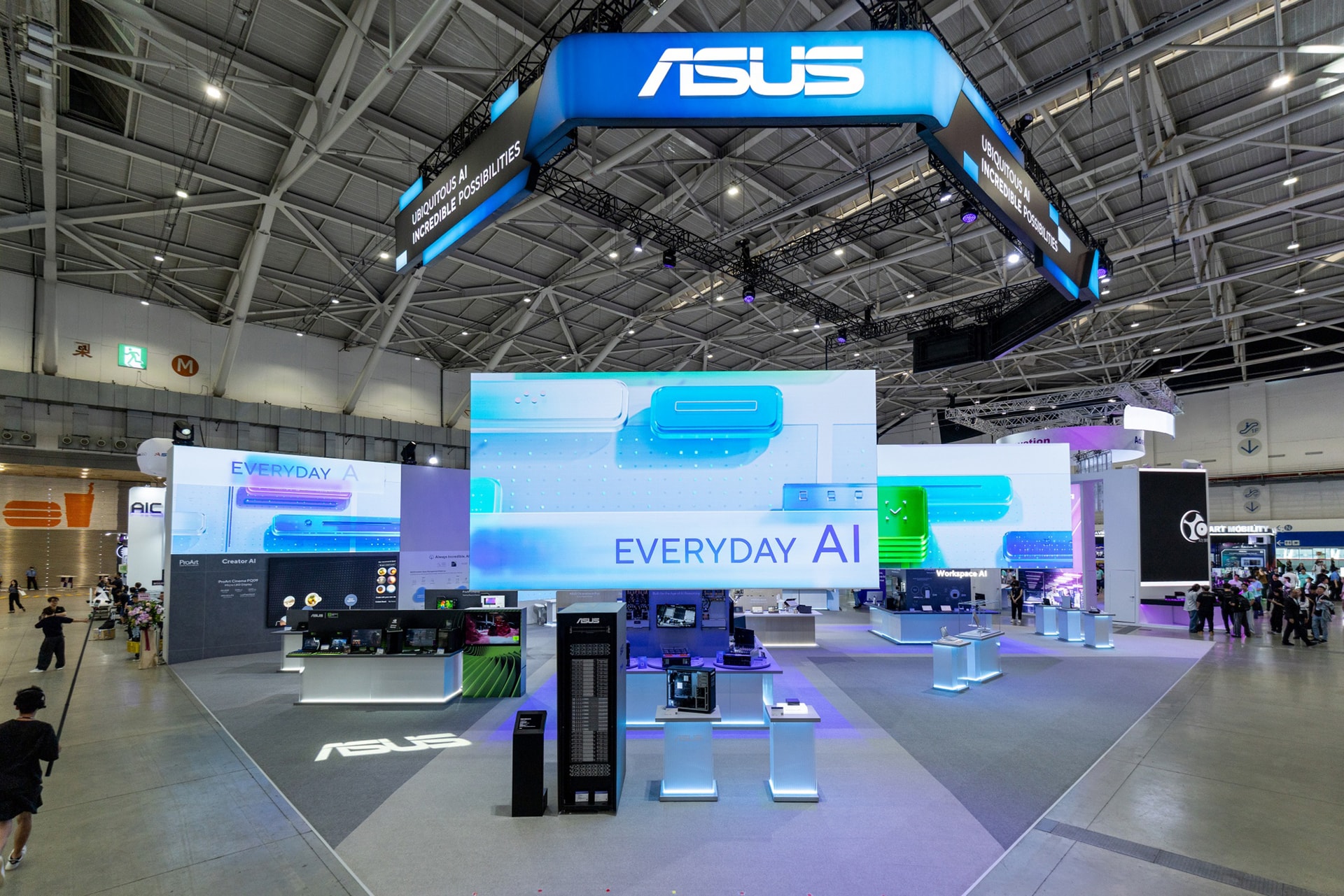 gian-trung-bay-cua-asus-tai-computex-2025.jpg