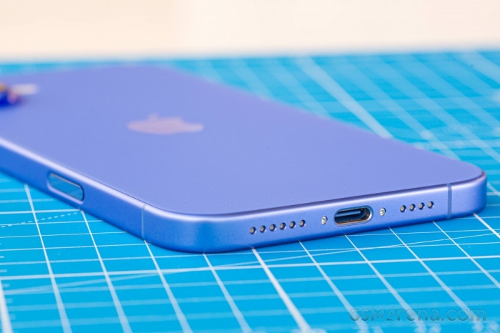 Giá đập hộp iPhone 16 Plus fullbox giảm 4,5 triệu, màn to pin khủng thỏa sức chiến game 10 iPhone 16 Plus 11