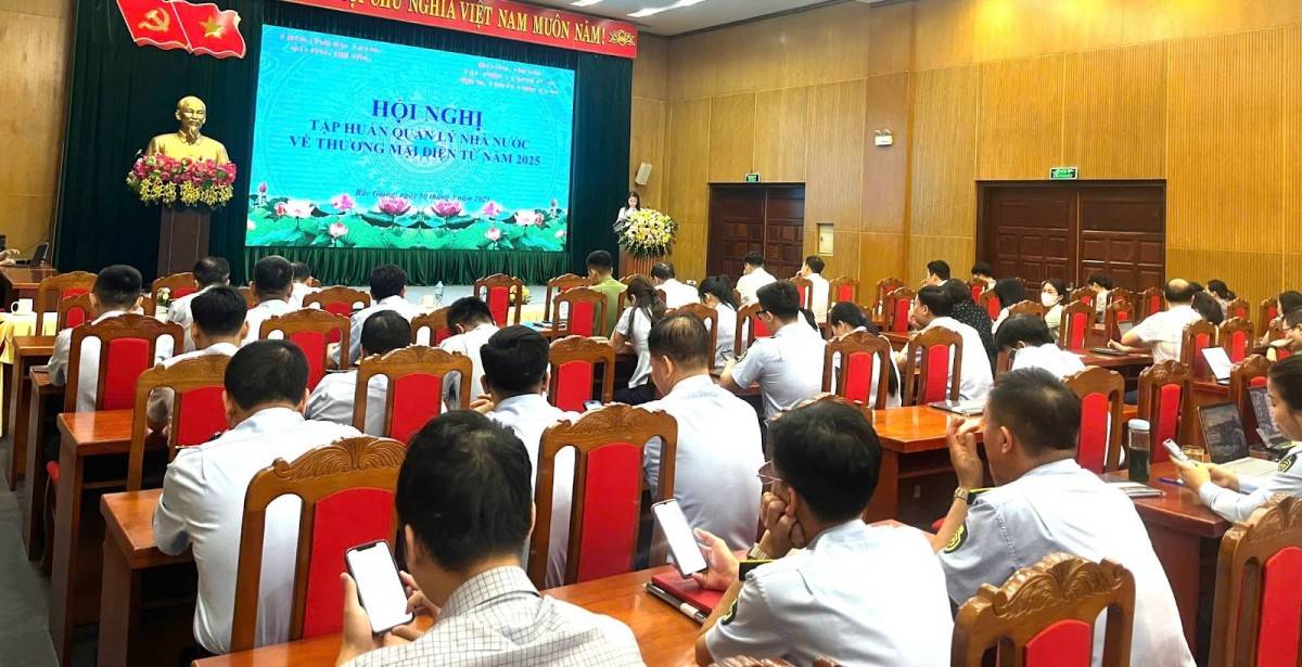 Khơi thông rào cản pháp lý trong thương mại điện tử cho doanh nghiệp