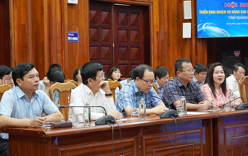 Các đại biểu tham dự hội nghị.