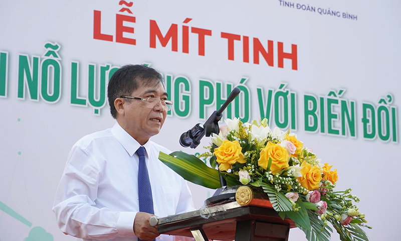 Đồng chí Phó Chủ tịch Thường trực UBND Đoàn Ngọc Lâm kêu gọi toàn dân lan giam gia vệ môi trường.