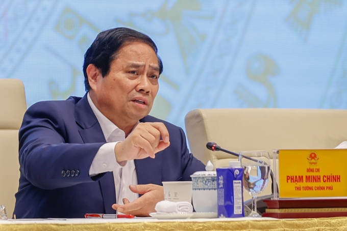 Thủ tướng yêu cầu tổng rà soát tài khoản ngân hàng, sim điện thoại 1 Thủ tướng Phạm Minh Chính phát biểu sáng 17/5. Ảnh: Nhật Bắc