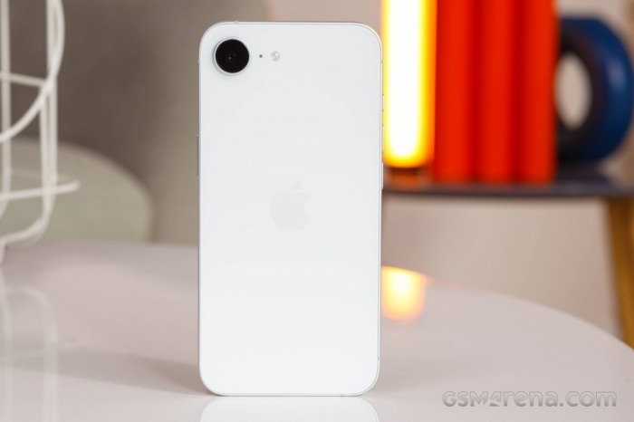 Đây là vua iPhone giá rẻ tương lai, mạnh mẽ như iPhone 16 Pro Max, dễ đánh bại cả Galaxy S25 Ultra - 9