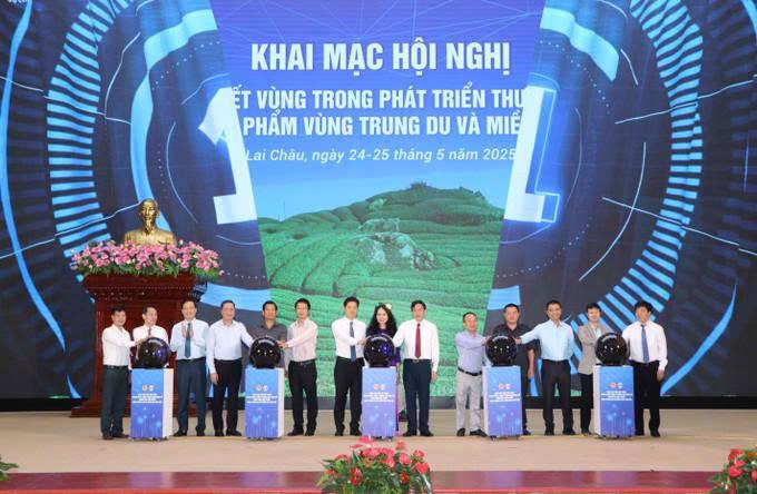 Xây dựng hệ sinh thái thương mại điện tử vùng Trung du và miền núi phía Bắc 1 Xây dựng hệ sinh thái thương mại điện tử vùng Trung du và miền núi phía Bắc - Ảnh 1