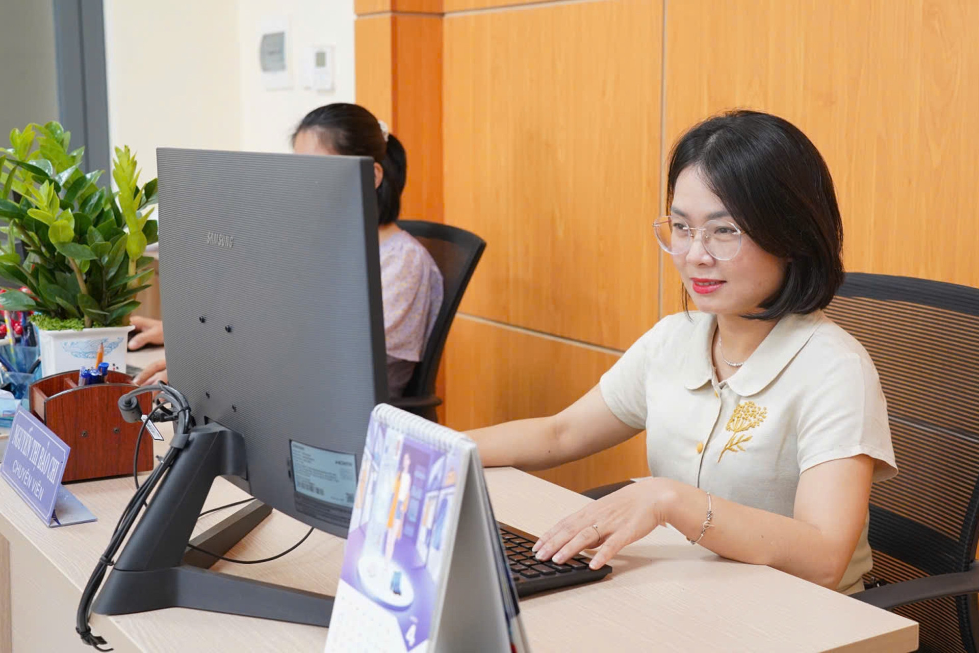 Phổ biến kỹ năng AI cho người dùng Việt qua bộ sách DeepSeek 3 khung kien thuc ky nang so co ban uu tien pho cap ai cho nguoi dung 48344