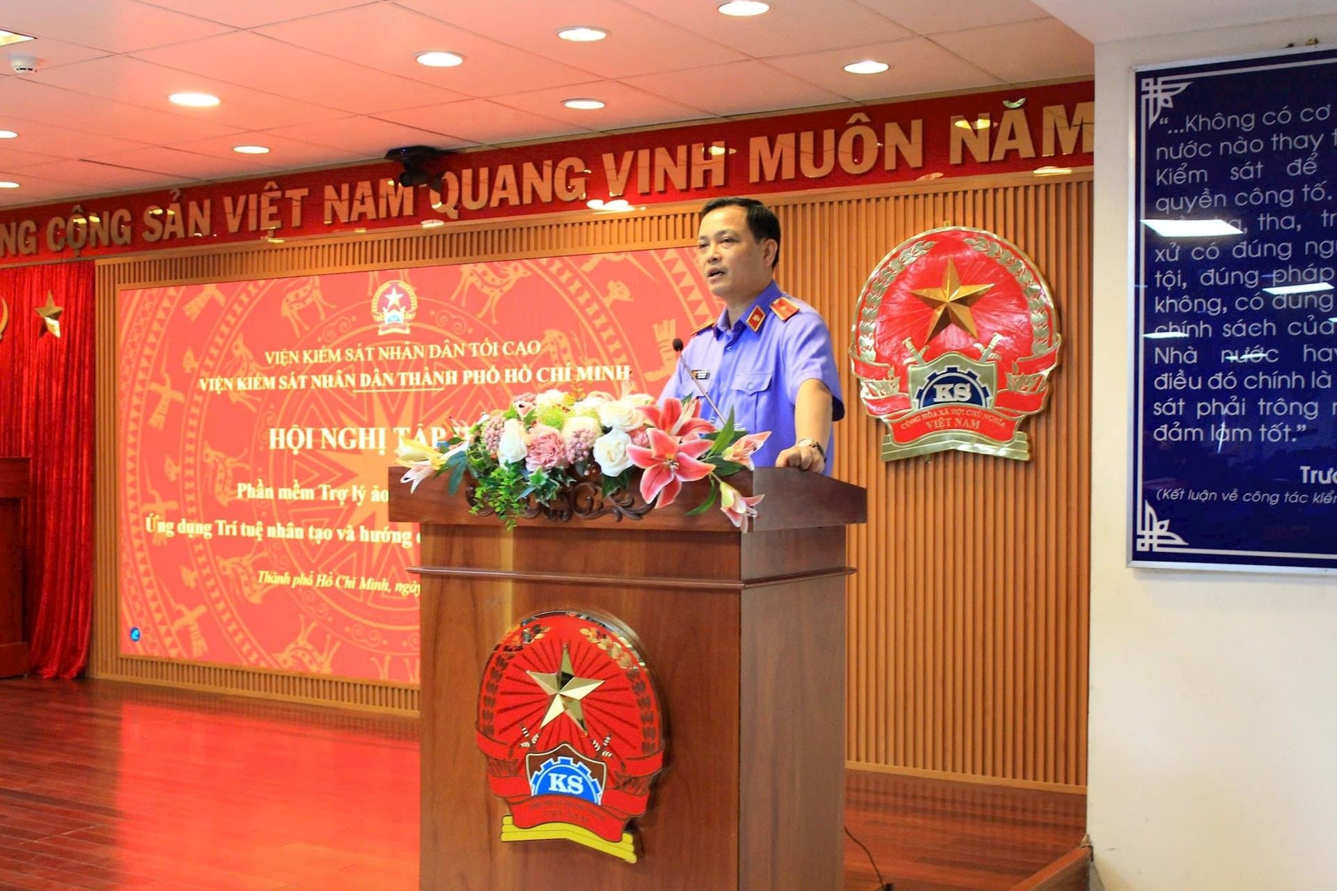 le-van-dong(1).jpg