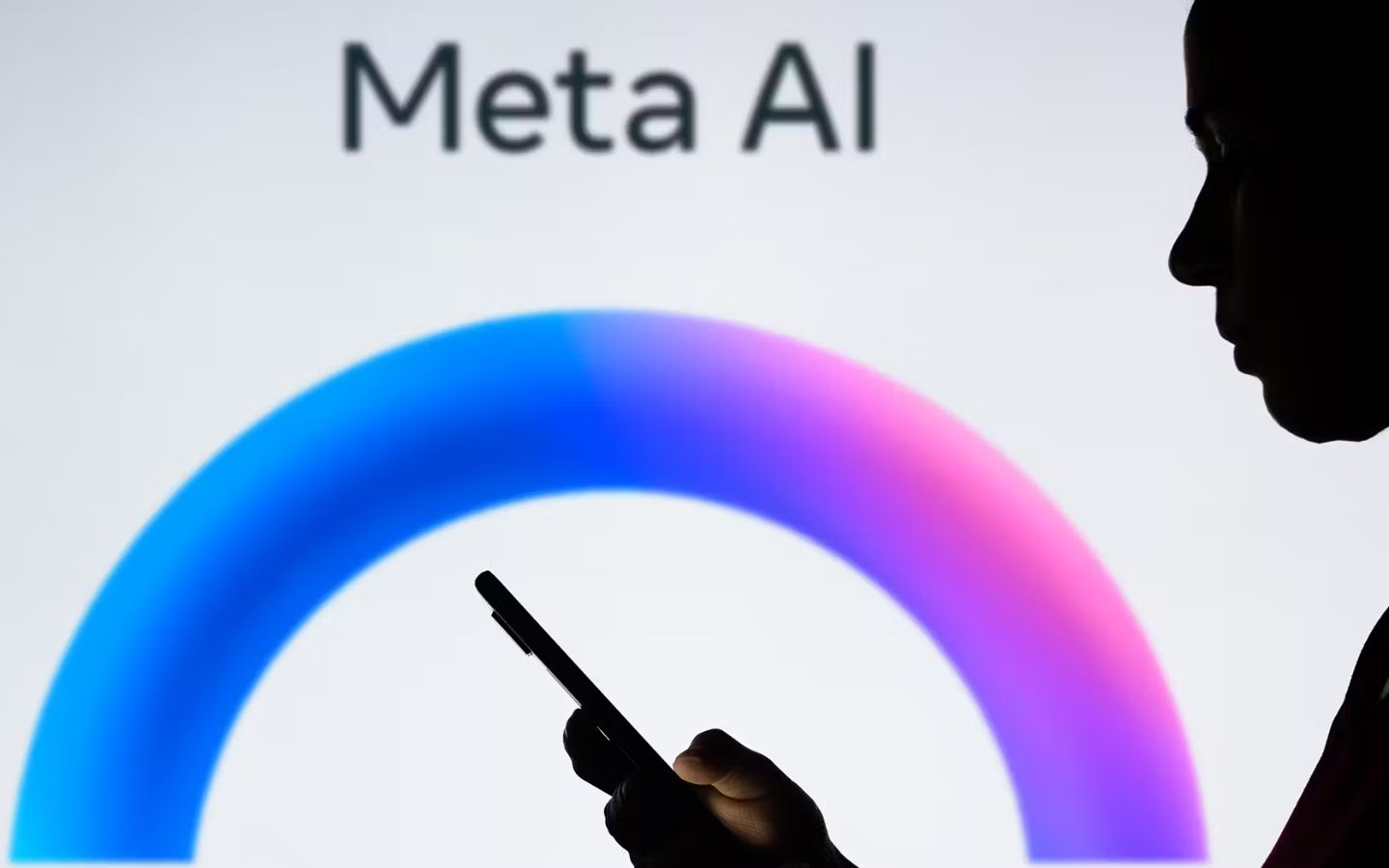 Meta AI và thử thách xây dựng mạng xã hội AI cho người dùng 3 Thách thức lớn nhất là làm sao biến mạng xã hội AI thành nơi có sức hút thật sự với số đông