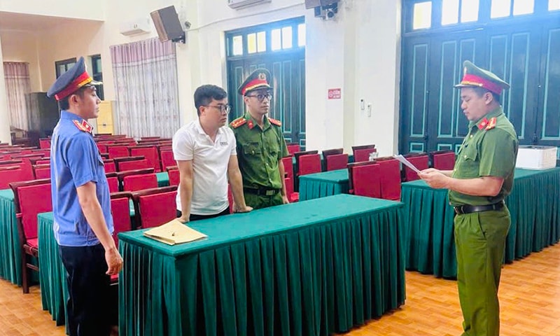 Công an tỉnh Quảng Bình triệt phá vụ mua bán hóa đơn khống trị giá 350 tỷ đồng 3 mua-ban-hoa-don.jpg