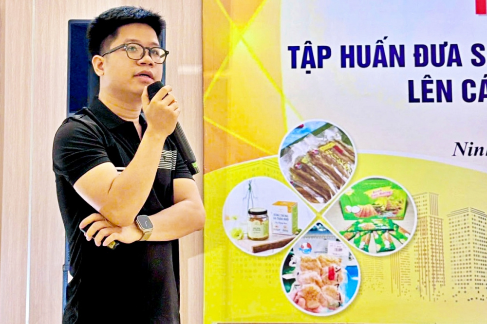 Trang bị kiến thức, hỗ trợ đưa sản phẩm OCOP lên sàn thương mại điện tử 3 Ninh Bình: Tự tin đưa sản phẩm OCOP lên sàn thương mại điện tử