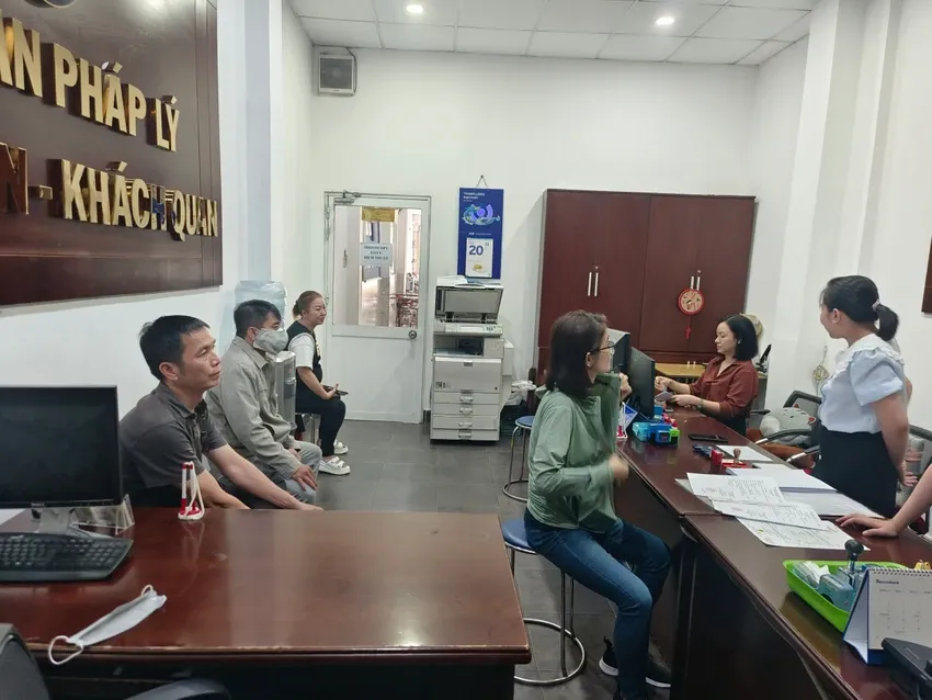 Chậm nhất là hết năm 2028 phải thực hiện chuyển đổi xong các Phòng công chứng thành Văn phòng Công chứng. Ảnh: ĐẶNG LÊ phòng công chứng