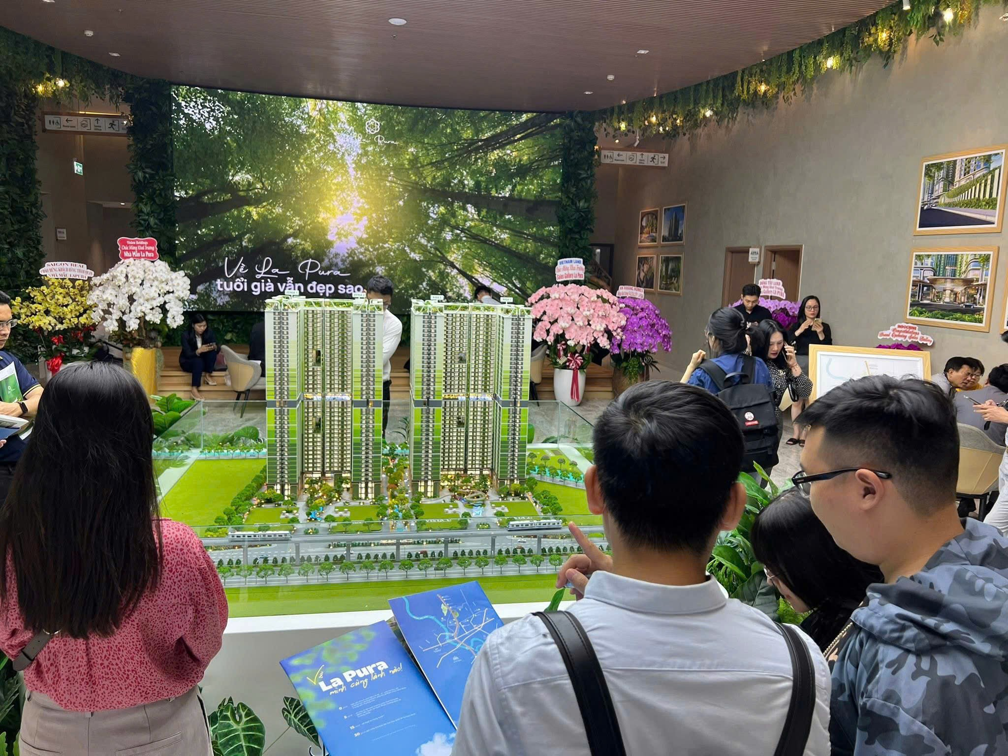 AI, sàn thương mại điện tử có thay thế được môi giới bất động sản?- Ảnh 2. AI, sàn thương mại điện tử có thay thế được môi giới bất động sản?- Ảnh 2.