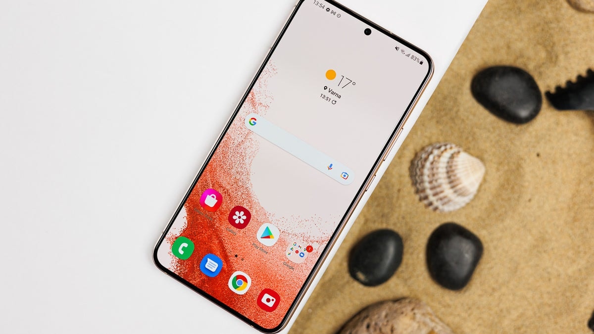 Giá chỉ bằng một nửa iPhone, nhưng chiếc điện thoại này sở hữu cấu hình mạnh chẳng kém bản Pro Max 4 samsung1.jpg