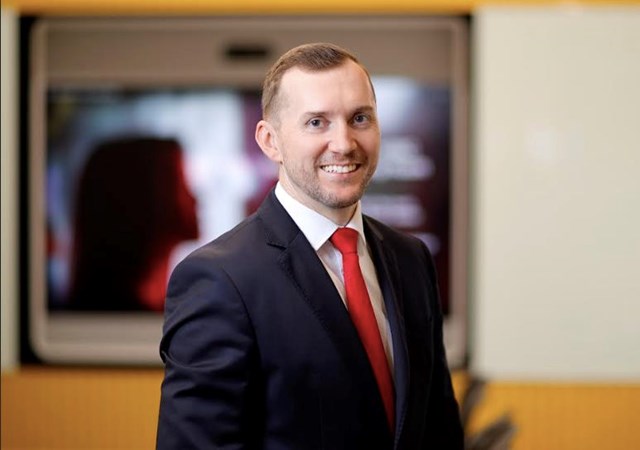 Ông Phillip Wright - Giám đốc cấp cao Khối nghiệp vụ ngân hàng HSBC Việt Nam Ông Phillip Wright - Giám đốc cấp cao Khối nghiệp vụ ngân hàng HSBC Việt Nam