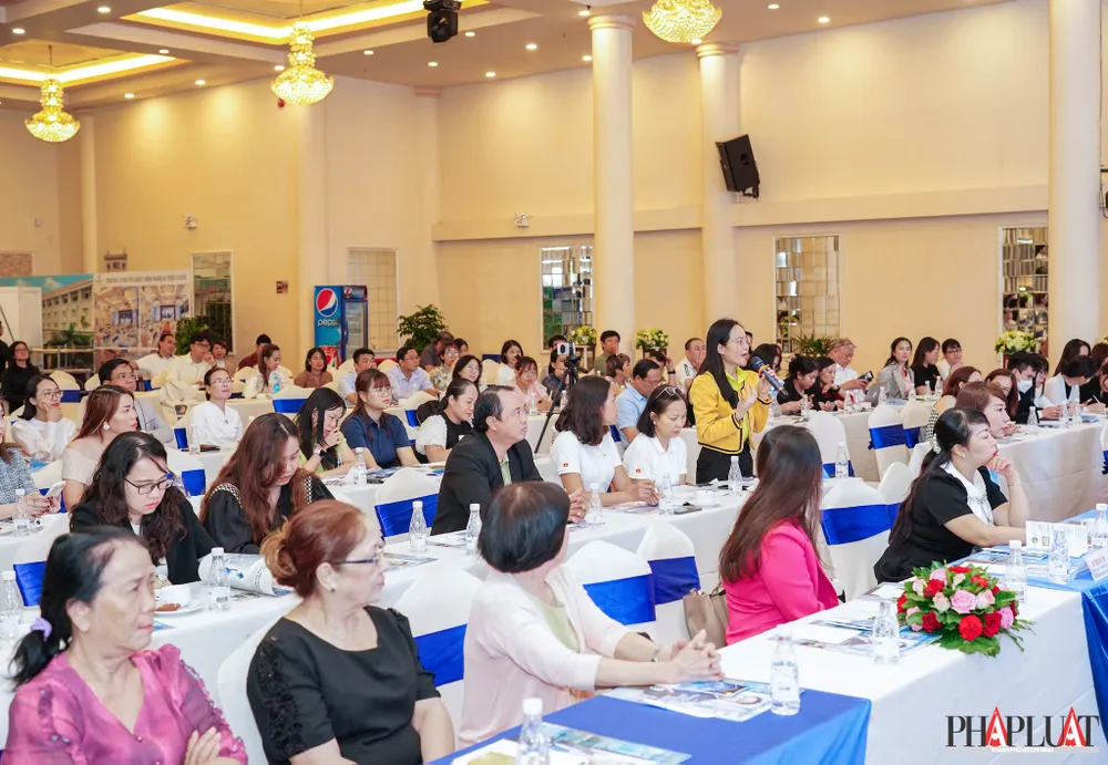 Các doanh nghiệp chia sẻ, trao đổi về cách ứng dụng AI-Powered TMS để giải quyết bài toán phát triển nhân lực kế thừa. Các doanh nghiệp chia sẻ, trao đổi về cách ứng dụng AI Powered-TMS để giải quyết bài toán phát triển nhân lực kế thừa.