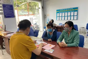 Có nên công chứng hợp đồng đặt cọc khi mua bán nhà đất?