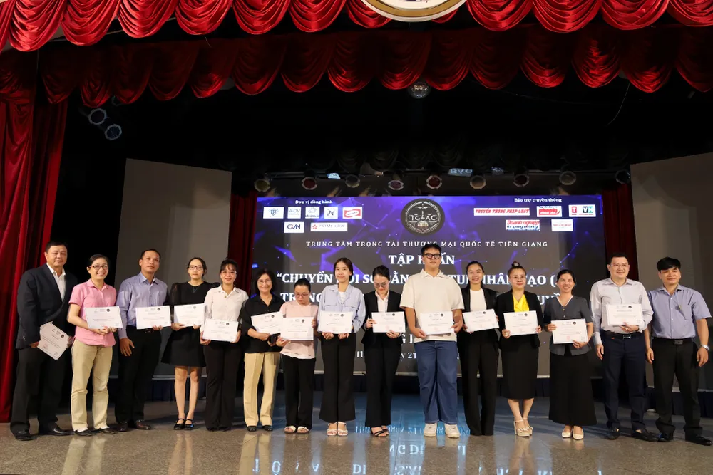 Ứng dụng AI trong lĩnh vực Luật và Báo chí - Truyền thông. Ứng dụng AI trong lĩnh vực Luật và Báo chí - Truyền thông