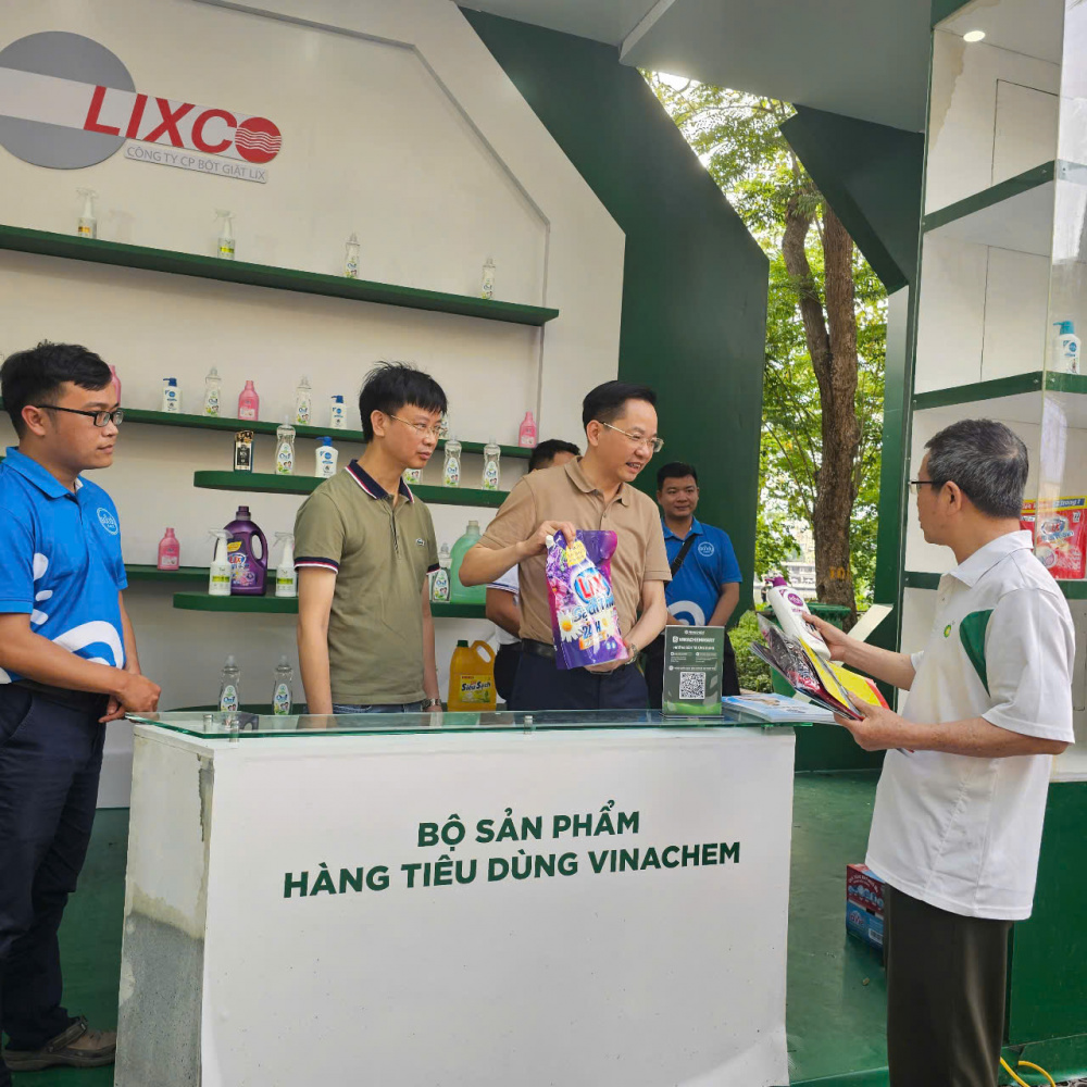 Đưa thương hiệu Vinachem đến gần người tiêu dùng 13 vinachem 1