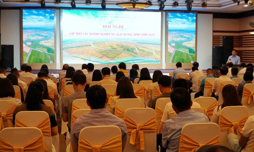 Chung tay phát triển du lịch ngày càng lớn mạnh - ảnh 2