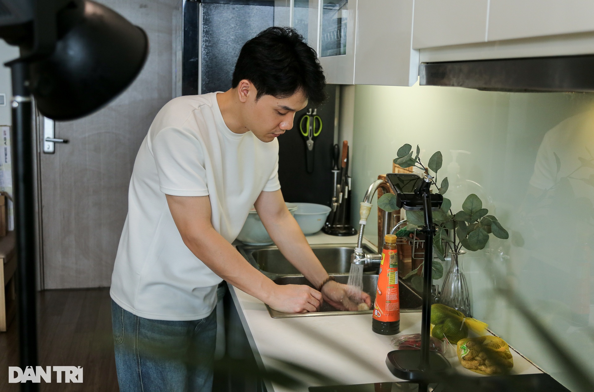 Ông bố thất nghiệp kho nồi thịt, bất ngờ mở lối kiếm bộn tiền từ TikTok - 4