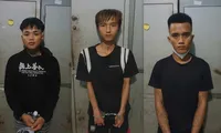 Thực hư vụ cướp táo tợn dây chuyền vàng giữa trưa ở vùng quê Quảng Bình 4 Bắt băng nhóm sử dụng xe máy tháo biển số để cướp giật tài sản