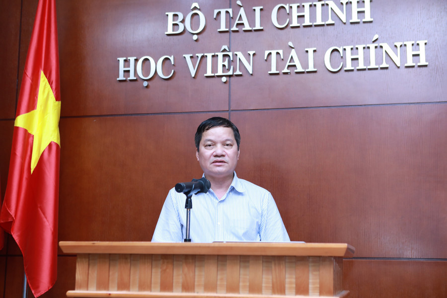 AI tạo ra những thay đổi sâu rộng trong lĩnh vực tài chính – ngân hàng 1 PGS., TS. Nguyễn Mạnh Thiều – Phó Giám đốc Học viện Tài chính phát biểu tại Hội thảo.