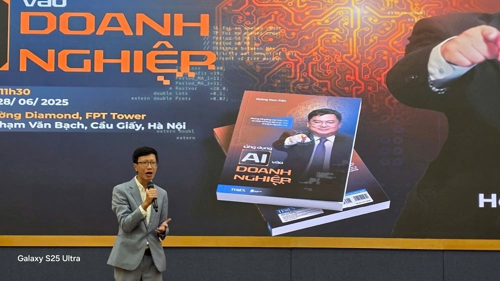 Ra mắt sách “Ứng dụng AI vào doanh nghiệp” 4 ai.jpg