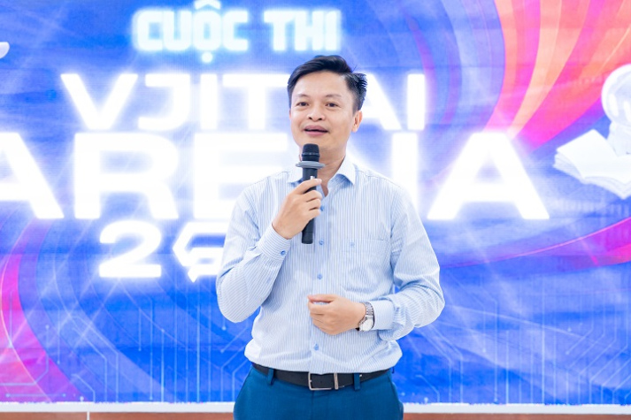 Sinh viên học cách sử dụng AI có trách nhiệm trong thời đại công nghệ 2 “VJIT AI Arena 2025”: Sinh viên học cách sử dụng AI có trách nhiệm trong thời đại công nghệ 22