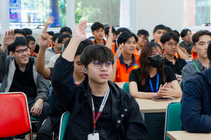 Phát triển phần mềm thời AI: Sinh viên Công nghệ thông tin chủ động bắt nhịp xu hướng mới 60