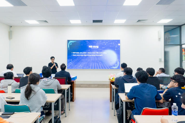 Phát triển phần mềm thời AI: Sinh viên Công nghệ thông tin chủ động bắt nhịp xu hướng mới 81