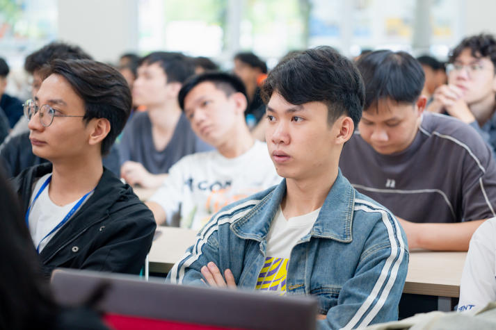 Phát triển phần mềm thời AI: Sinh viên Công nghệ thông tin chủ động bắt nhịp xu hướng mới 62