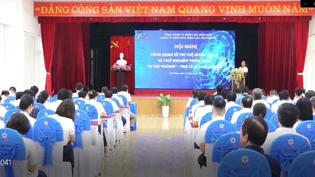 Ứng dụng ‘AI Hải Phòng’, người bạn của cán bộ thành phố Hoa Phượng Đỏ ảnh 1